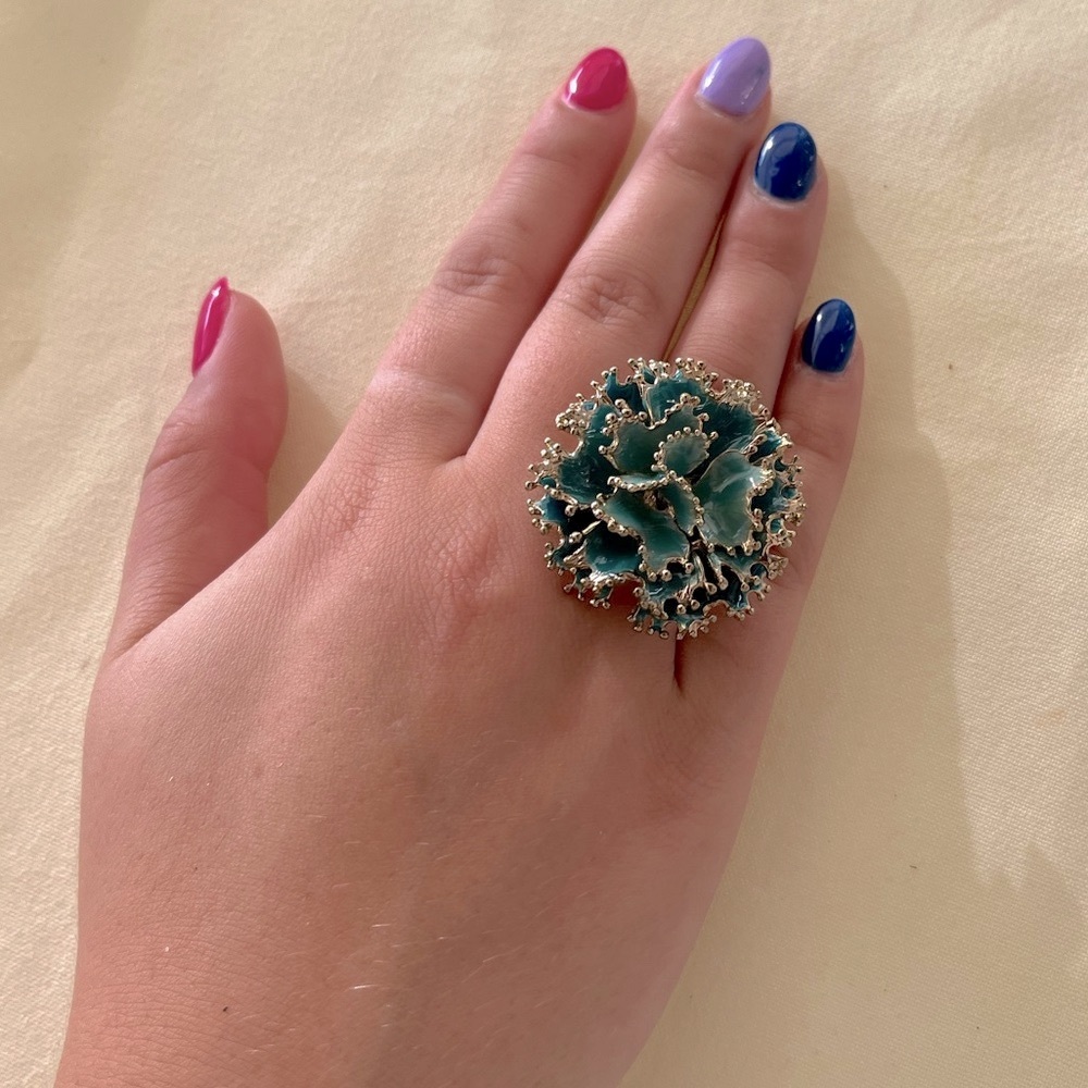 Vintage stretch rings, set of 3 - Picture 13 of 16